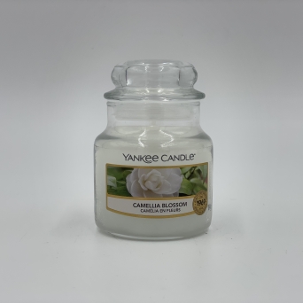 YANKEE CANDLE ŚWIECA CAMELLIA BLOSSOM 104 G 